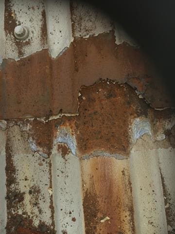 Spot corrosion